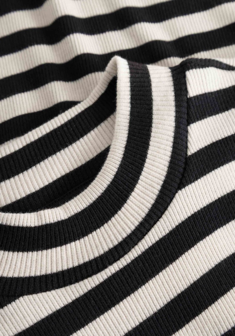 Knowledge Cotton Apparel - Top High Neck Rip Striped Black/White