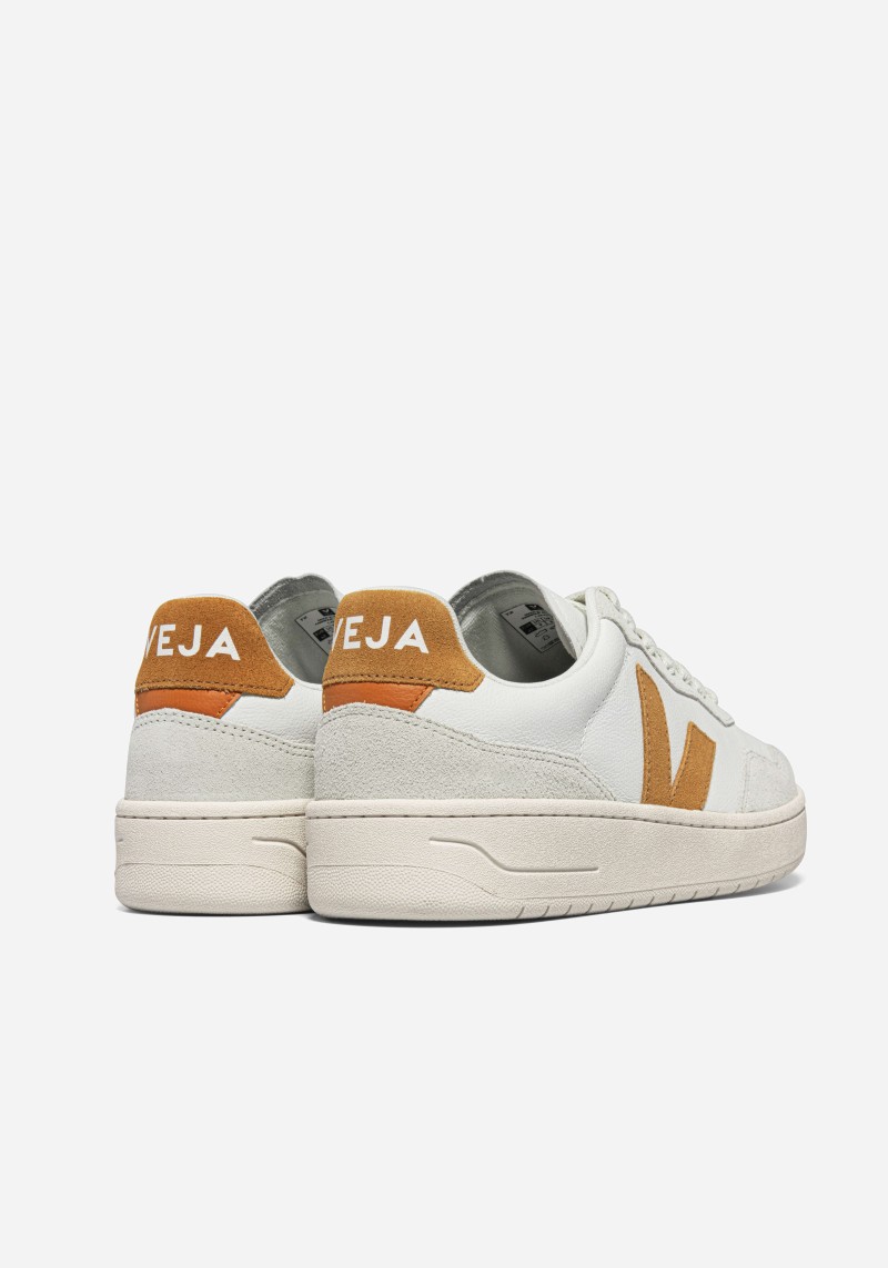 Veja - Sneaker V-90 Leather Extra White Umber