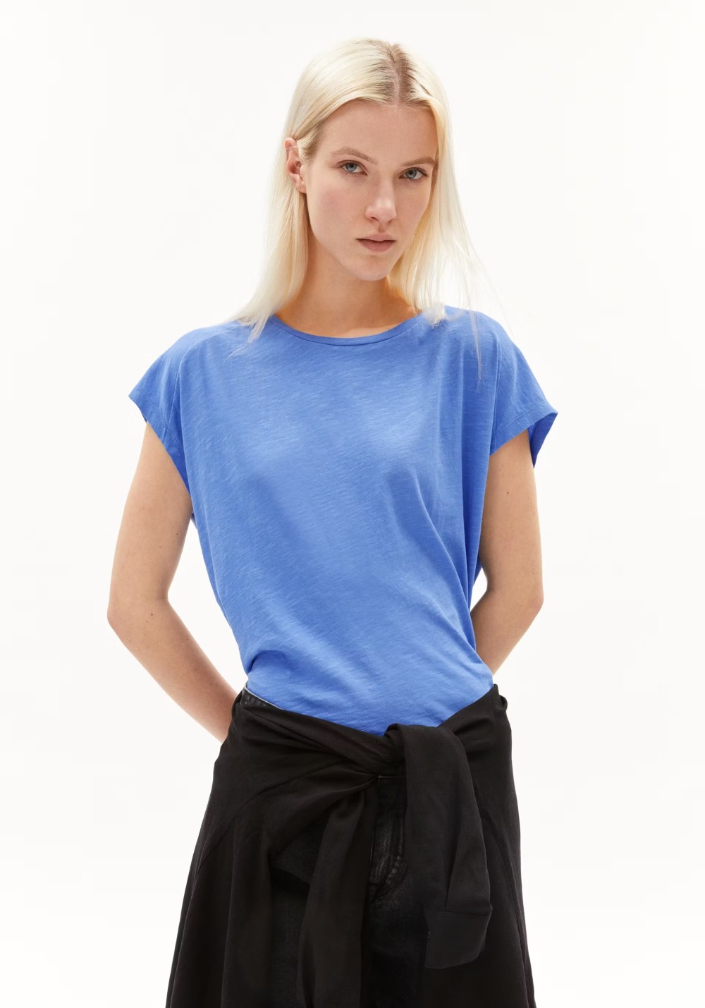 T-Shirt Oneliaa Blue Bloom
