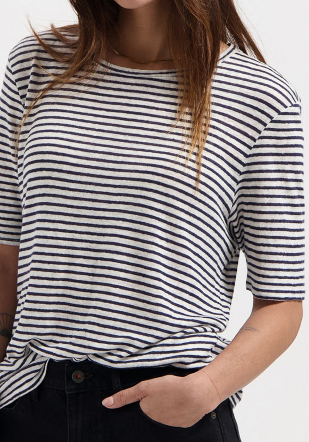 T-Shirt Olivia Striped Tee Off White-Dark Navy